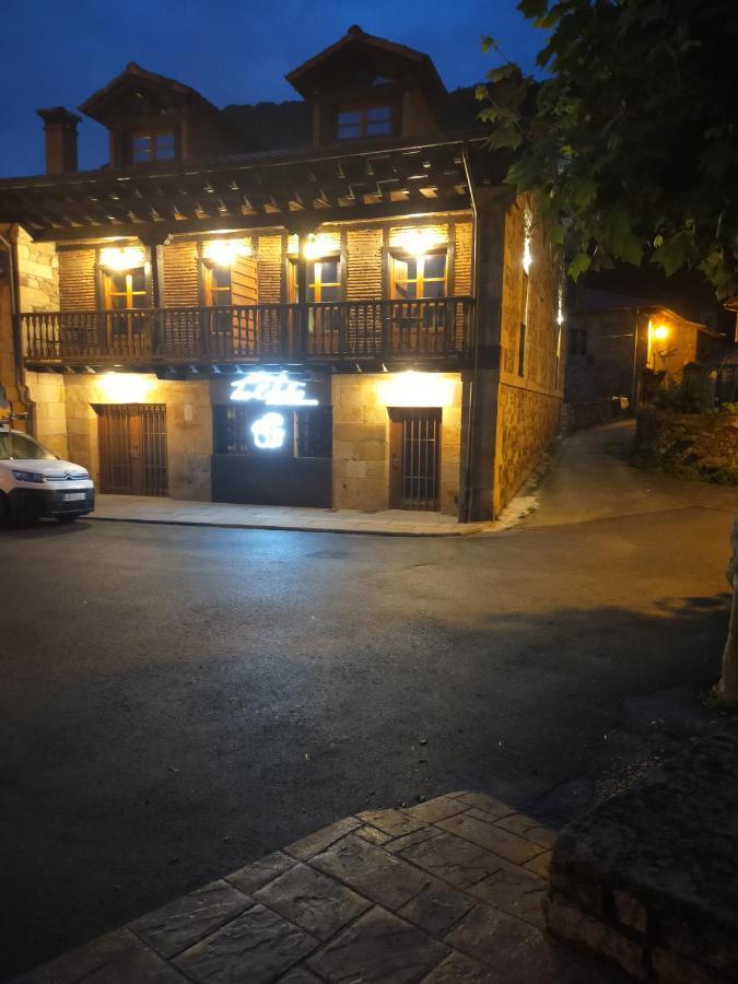 Apartamentos Los Edules Treceño Dış mekan fotoğraf