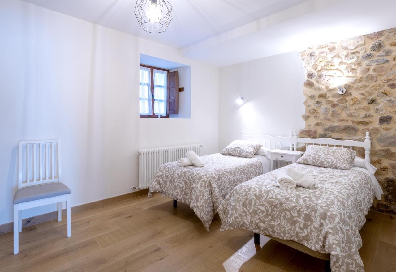 Apartamentos Los Edules Treceño Dış mekan fotoğraf