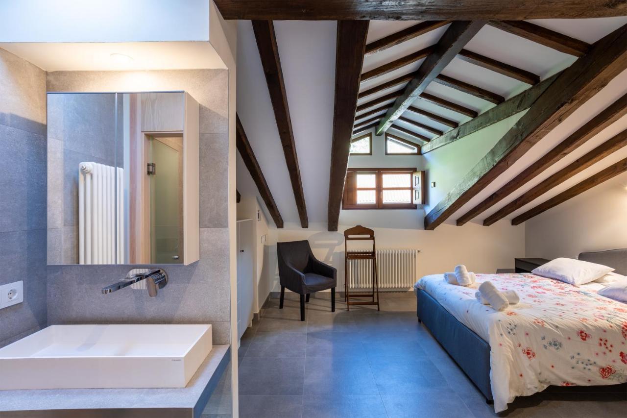 Apartamentos Los Edules Treceño Dış mekan fotoğraf